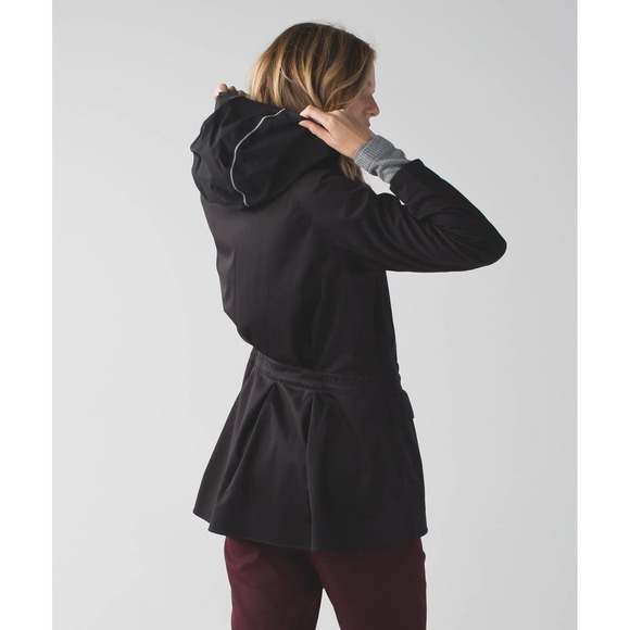 SOLD Lululemon &go Cityfarer Anorak Jacket 6 - Picture 1 of 6